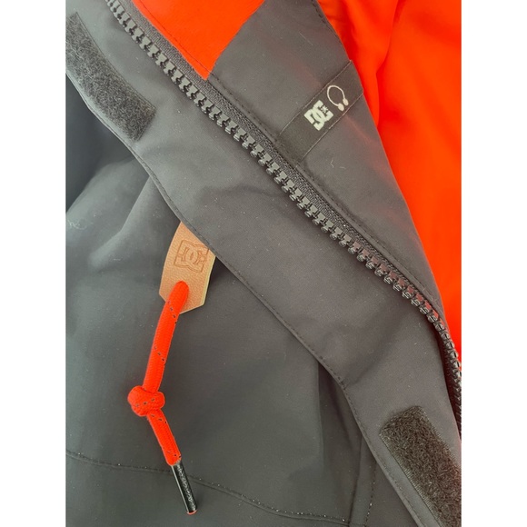 NWT DC Cruiser Ski/Snow Jacket - Picture 4 of 8